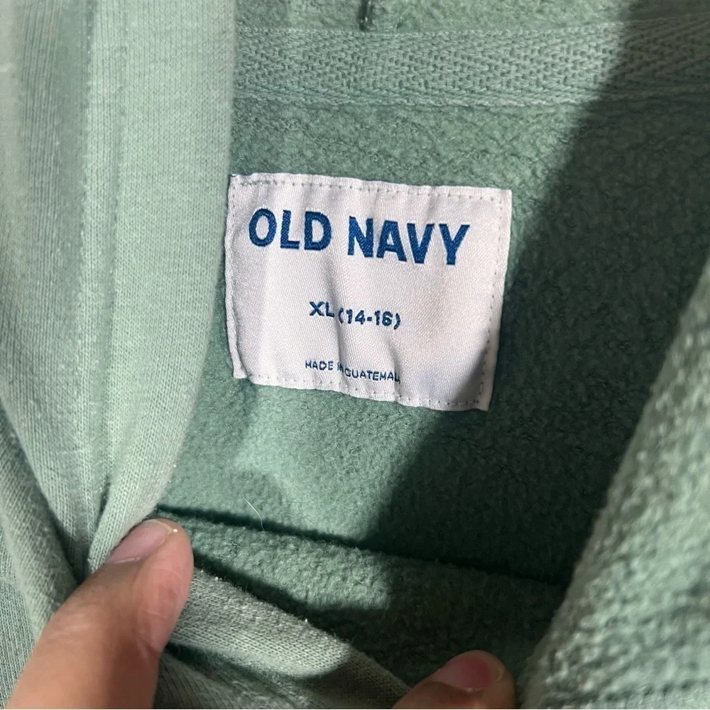 Old navy black panther hoodie size xl (14/16)
